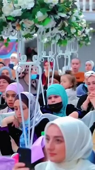 Beautiful_Arabic_Nasheed_Xadidja_2022 (720 بكسل)