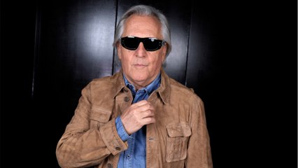 GALA VIDEO - Gilbert Montagné, victime d’une lourde chute sur scène, rassuré après l’incident : “Mon ostéo m’a dit que c’était miraculeux”