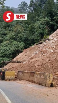 Part of Jalan Simpang Pulai - Cameron Highlands shuts for clean-up after landslip