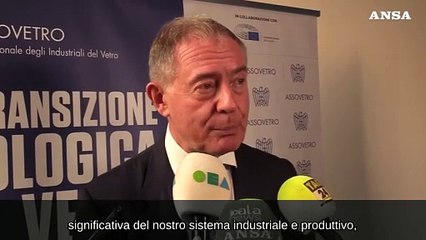 Transizione, Urso: "Con 'libro verde' obiettivo Green Deal con forza competitiva"