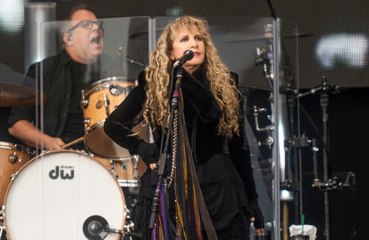 Stevie Nicks: Taylor Swift schenkte ihr ein Armband