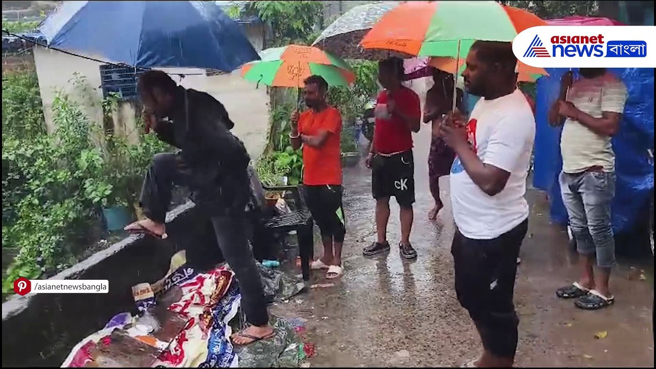 প্রবল প্রাকৃতিক দুর্যোগকে মাথায় নিয়ে ভোট প্রচারে মেদিনীপুর বিজেপি প্রার্থী শুভজিৎ রায়