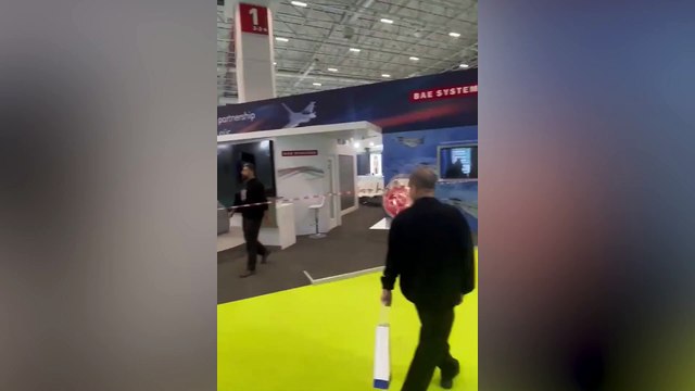 Gazeteci Adem Özköse gözaltına alındı: Silah fuarında Gazze protestosu