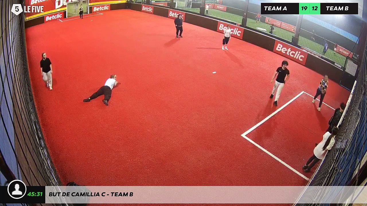 But de Camillia C - Team B