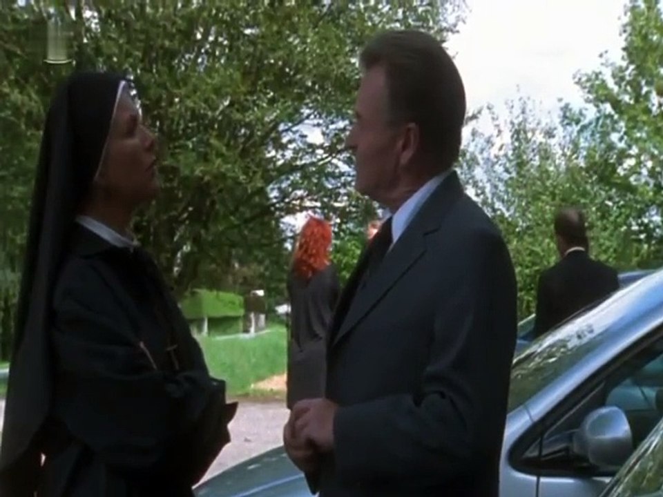 Um Himmels Willen S02E05-Falsche Fünfzigerin