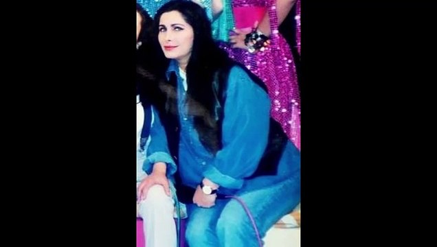 ÇOK MEMLEKETLER GEZDİM NELER GÖRDÜM GÖRMEDİM BU KOCAMAN DÜNYADA SENİN GİBİSİNİ GÖRMEDİM NURAY ABLAM