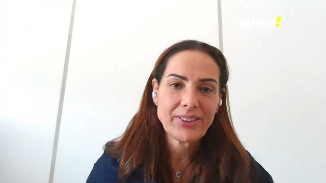 Entrevista com a ex-jogadora de vôlei Adriana Samuel.