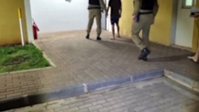 Machão de cozinha é detido após agredir companheira