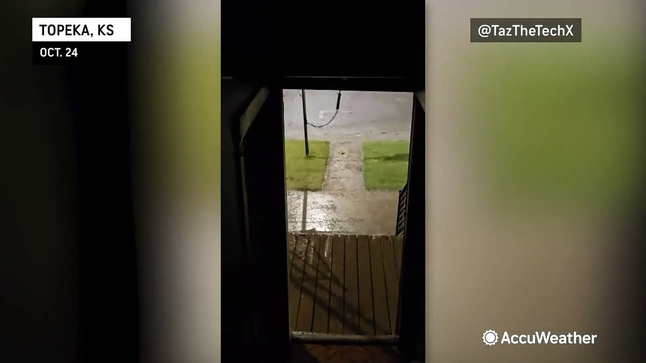 Fall thunderstorms rumble through the Midwest