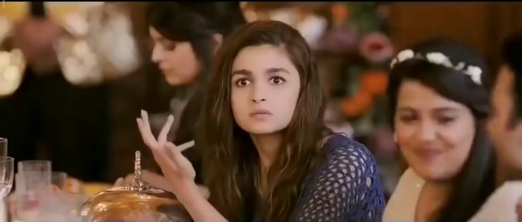 Alia bhatt Expression