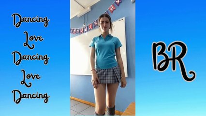 Mulher Linda Dançando muito #16