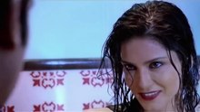Sunny Leone Most Romantic Movie Scene
