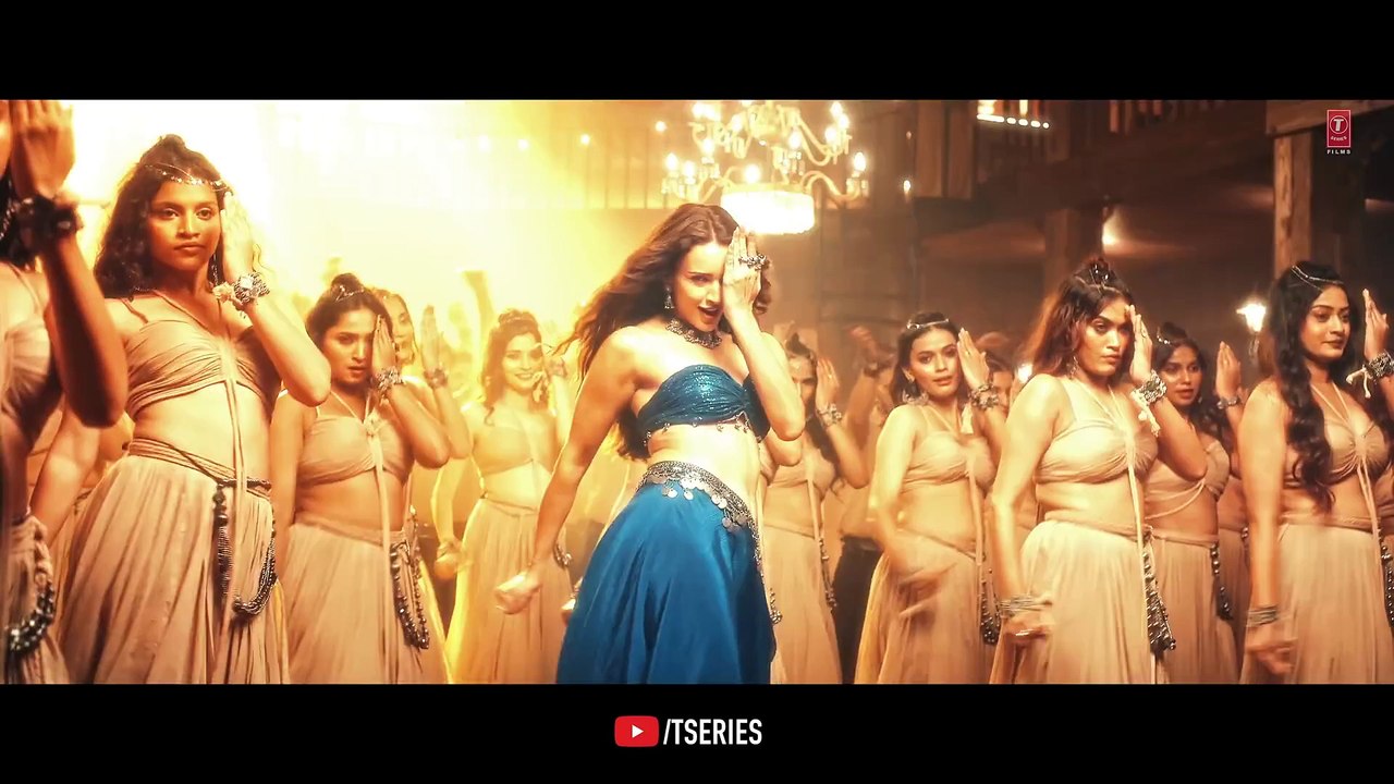 Mere Mehboob Vicky Vidya Ka Woh Wala Video // Rajkummar Triptii Dimri