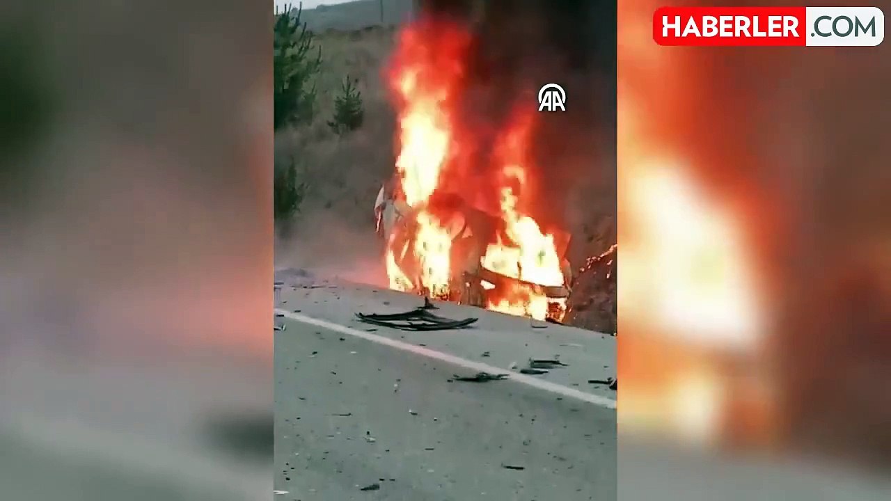 Katliam gibi kaza! İki otomobilin çarpışması sonucu 5 kişi yaşamını yitirdi