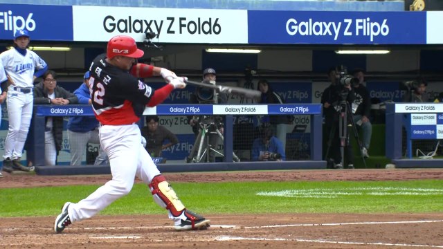 '김태군 만루홈런' KIA, 삼성 꺾고 한국시리즈 3승 선점 / YTN