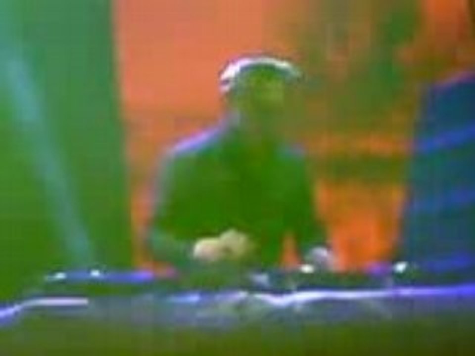 DJ Tiesto Live @ Egypt 2-12-2007
