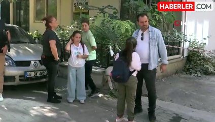 Yıkım Deprem Paniği Yarattı: Mersin'de Kurs Merkezine Moloz Düştü