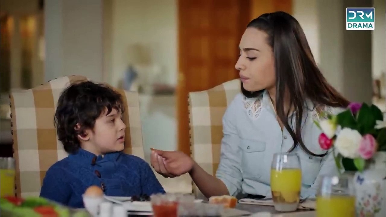 Turkish Drama in Urdu ｜ Never Let Go Episode 17 ｜ Mohabbat Ek Saza