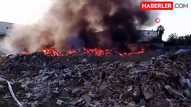 Adana Mobilyacılar Sitesinde Yangın