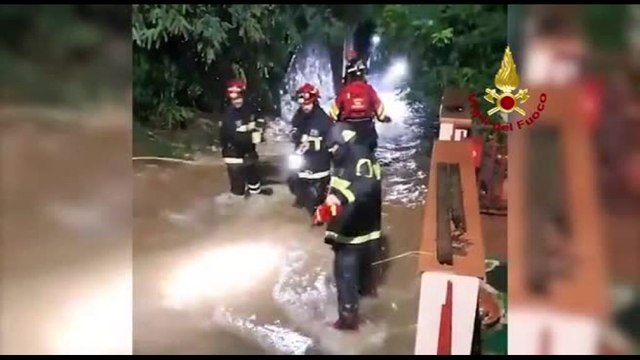 Toscana, interventi dei Vvf a Pisa e Livorno per forti piogge