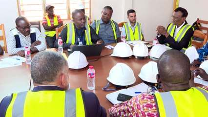 ZUL KIFL SALAMI  SUR LE CHANTIER DE CONSTRUCTION DE  L’UNSTIM D’ABOMEY