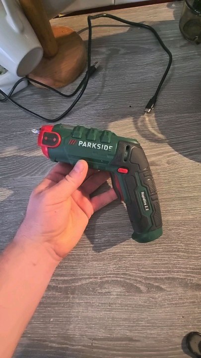 Astuces visseuse Parkside ne charge plus. #parkside #réparation
