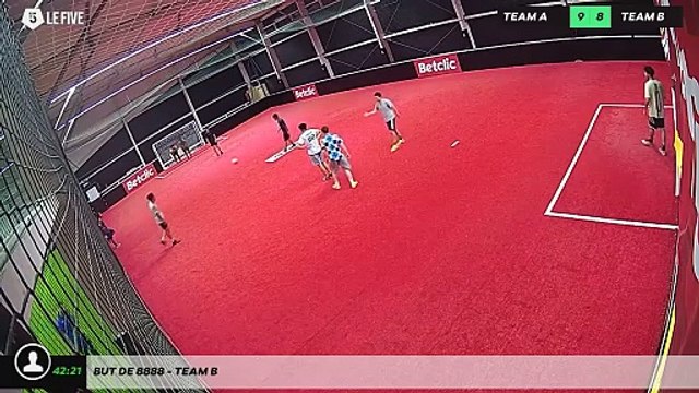 But de 8888 - Team B