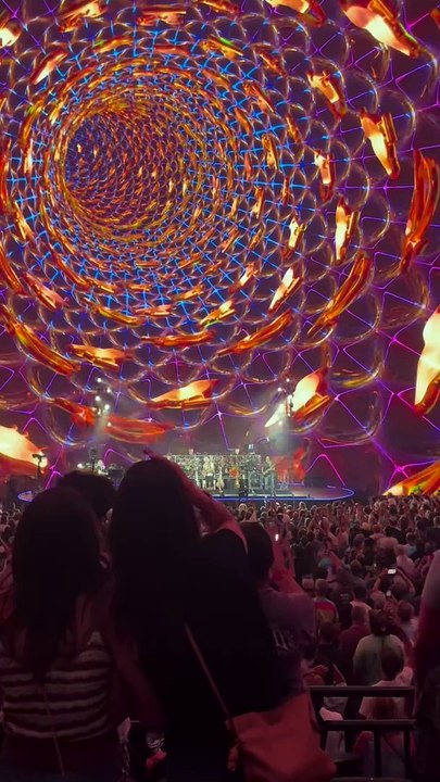 Having spent decades in close proximity to The Dead’s home court - aka Shoreline Amphitheater- The Dead & Company have found their new ‘home court’. We were blown away. #thesphere