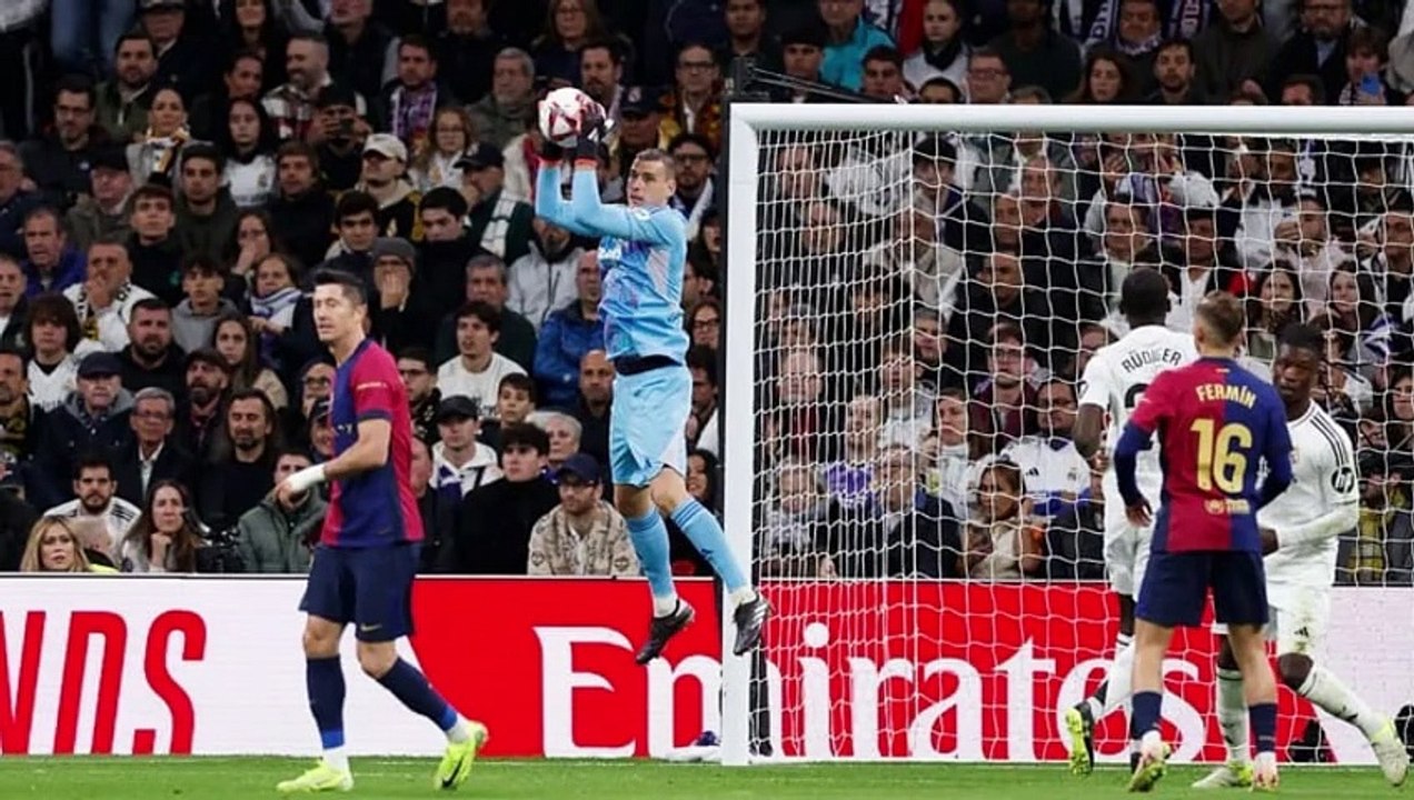 UN CLASICO HUMILIANT..  ( Debrief Réal Madrid 0 - 4 FC Barcelone )