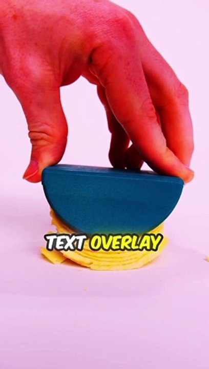 How to know if she loves you satisfying