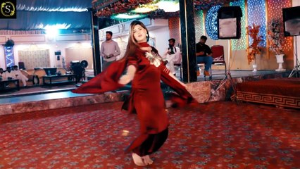 #Har Dil Jo Pyar Karega -  Urwa Khan-Bollywood Song  Best Dance Performance 2024