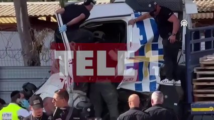 Tel Aviv'de kamyon otobüs durağına daldı! 10'u ağır 40 yaralı