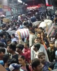 वांद्रे टर्मिनसवर चेंगराचेंगरी, मेल पकडताना सुटला तोल अन्