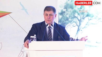 İzmir Büyükşehir Belediye Başkanı Tugay'dan Çevre Sorunlarına Dikkat Çağrısı