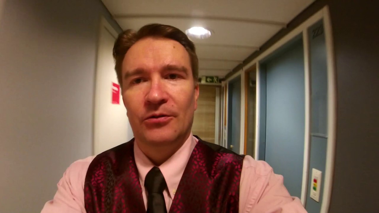 Joulu Suomen toimistolla