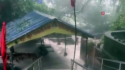 O ülkeyi Dana Tropik Fırtınası vurdu: 4 kişi öldü