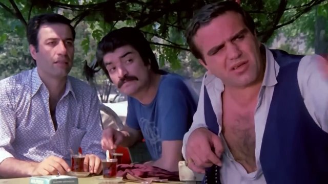 Devlet Kuşu - Kemal Sunal Komedi Filmi İzle