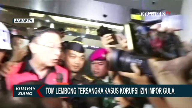 Tersenyum, Begini Potret Tom Lembong Ditahan Usai jadi Tersangka Korupsi Izin Impor Gula