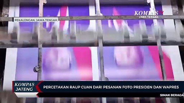 Percetakan Raup Cuan dari Pesanan Foto Presiden dan Wapres