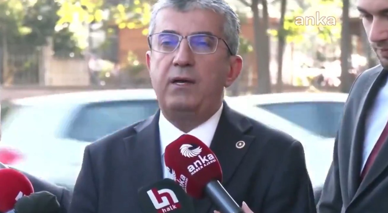 Gökhan Günaydın'dan gözaltına alınan Ahmet Özer hakkında ilk açıklama