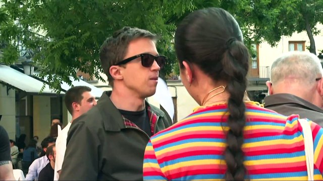 Feijóo critica al Gobierno por no cesar a Díaz mientras que la izquierda lo defiende