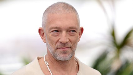 GALA VIDEO - Vincent Cassel : acteur de renom, son père Jean-Pierre lui a légué son visage anguleux et son regard perçant
