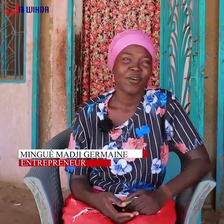 Mingué Madji Germaine, diplômée en communication des organisations, se lance dans la vente en ligne malgré tous les risques. Dans ce reportage, nous vous invitons à découvrir comment elle travaille.