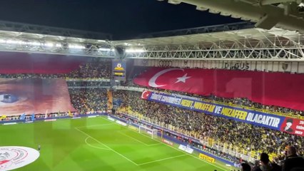 Fenerbahçe'den 29 Ekim koreografisi