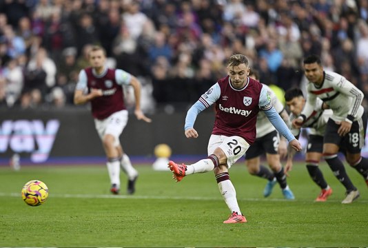 وست هام يخرج بنقاط الفوز أمام مانشستر يونايتد