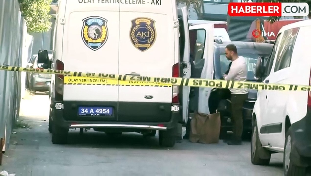 Yeleği açan usta, hemen polise haber verdi! Eski kiracıdan ev sahibine "bomba" sürprizi