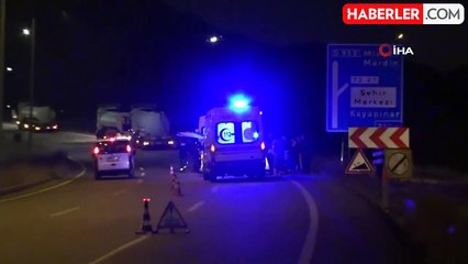 Gercüş'te Maddi Hasarlı Kaza: Aydınlatma Direği Söküldü