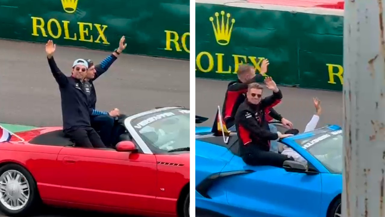 GP de México: Checo Pérez y los pilotos se rinden ante la afición en el desfile de pilotos de este 2024