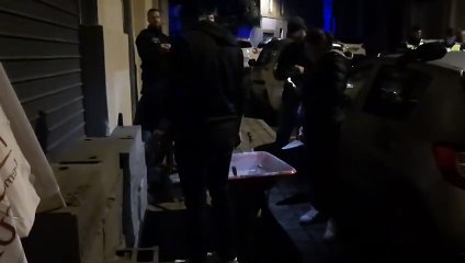 Des agriculteurs murent l'entrée de la préfecture de l'Ardèche