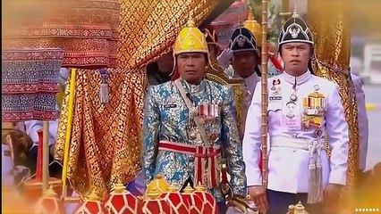 ประมวลภาพ การเสด็จพระราชดำเนินโดยขบวนพยุหยาตราทางชลมารค (27 ตุลาคม 2567) (ช่อง 9)